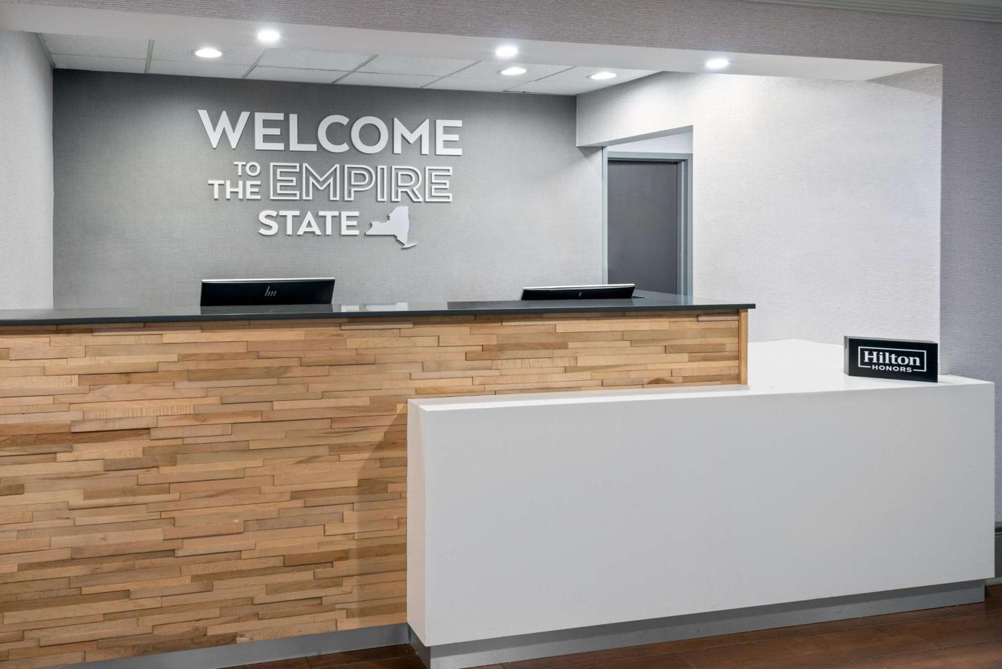 Hampton Inn Buffalo-Airport Galleria Mall Cheektowaga Ngoại thất bức ảnh
