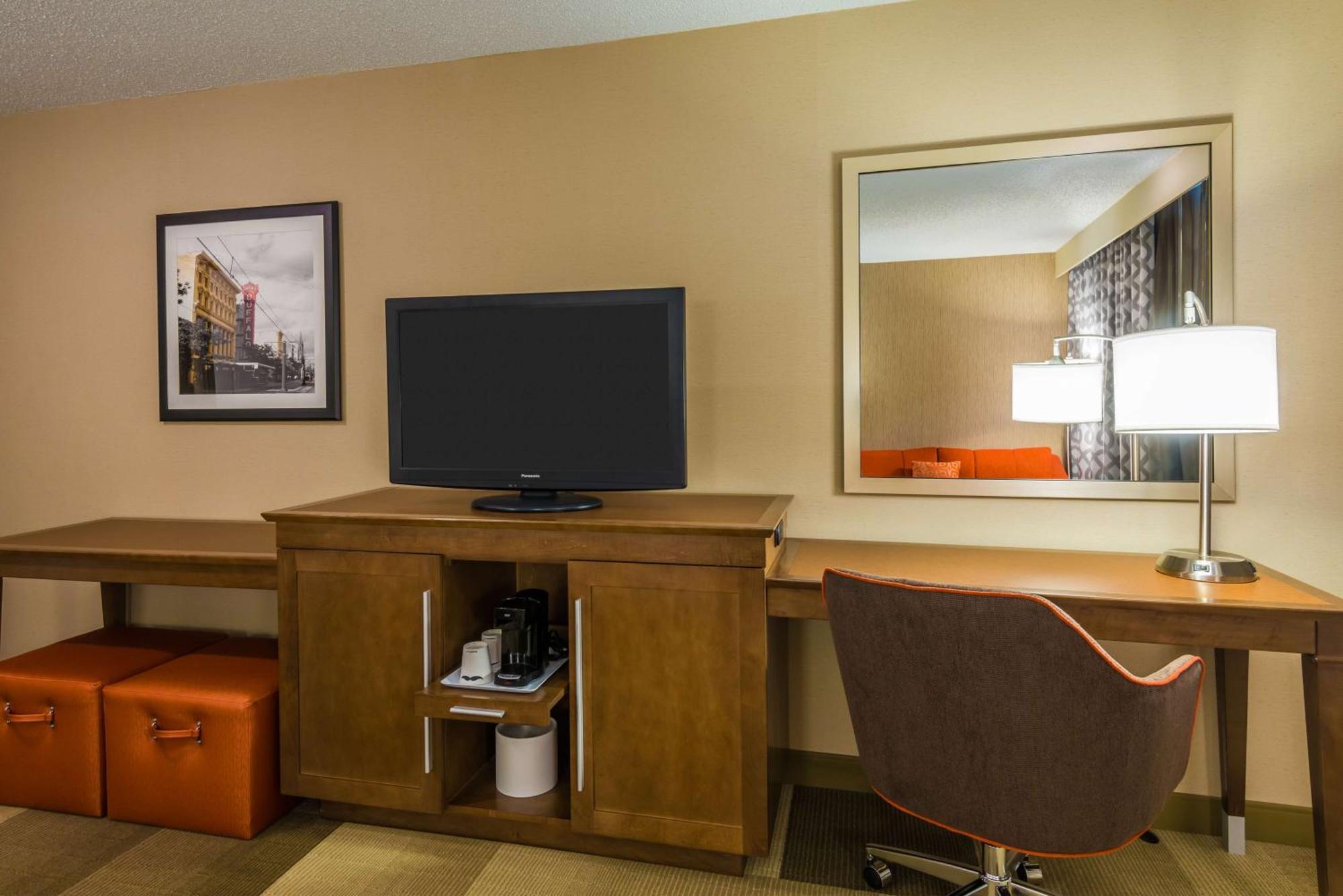 Hampton Inn Buffalo-Airport Galleria Mall Cheektowaga Ngoại thất bức ảnh